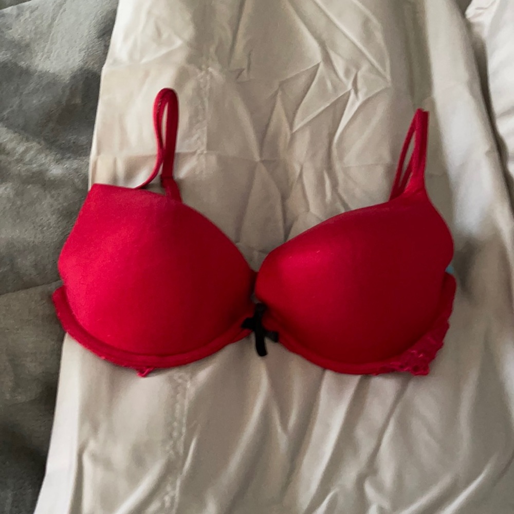 Victoria secret 38c bra red